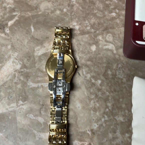 MENS WITTNAUER SWISS WRIST WATCH - Picture 3 of 5